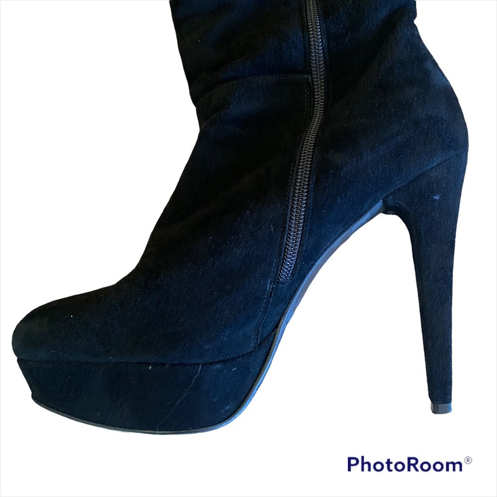 Stuart Weitzman Suede Over the Knee Suede Platform Boots - Picture 4 of 12